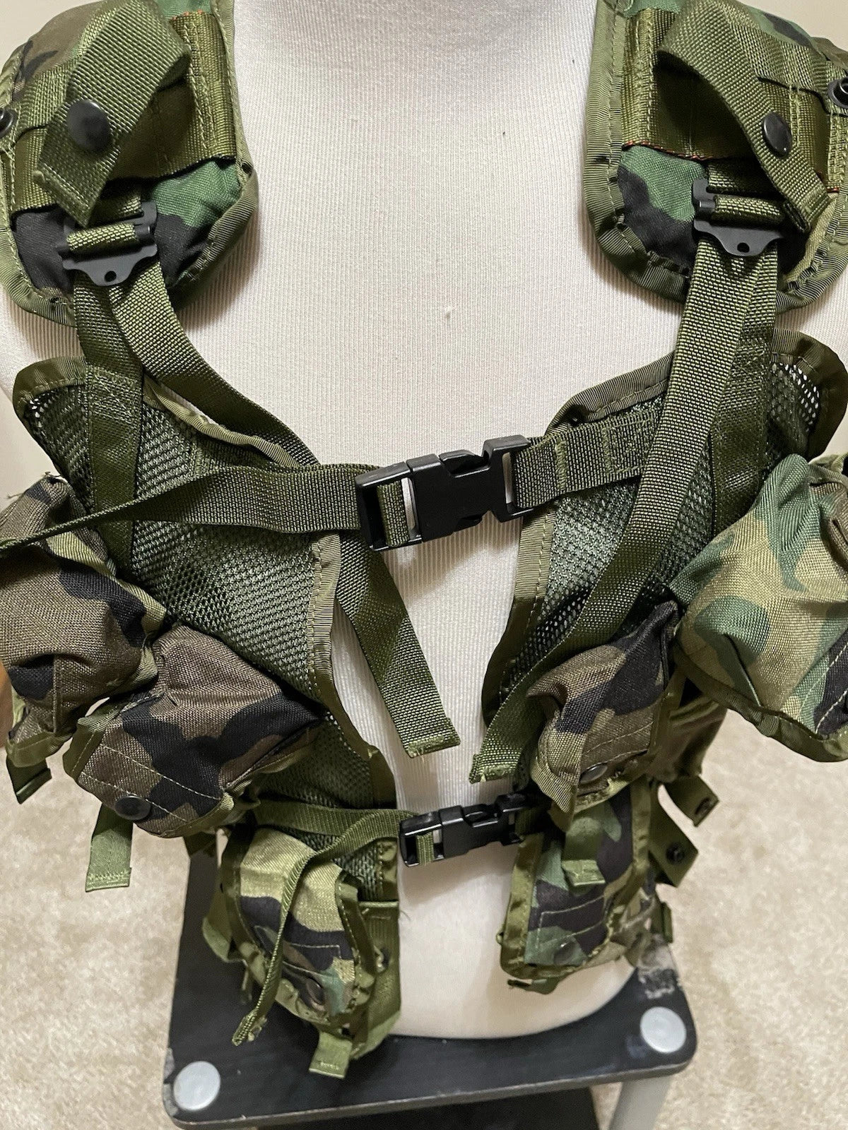 USGI Military Enhanced Tactical Load Bearing Vest Woodland 8415-01-296-8878 - Image 4