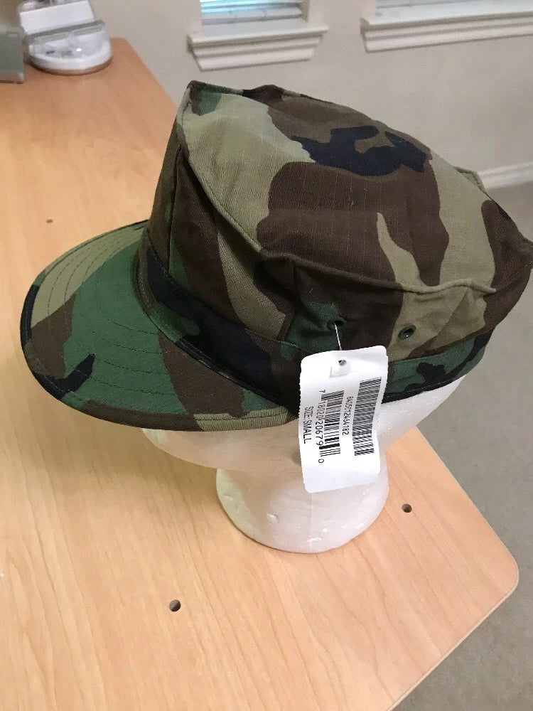 Genuine Vintage US GI USMC 8 Point Camoflauge Cap Size Small - Image 2