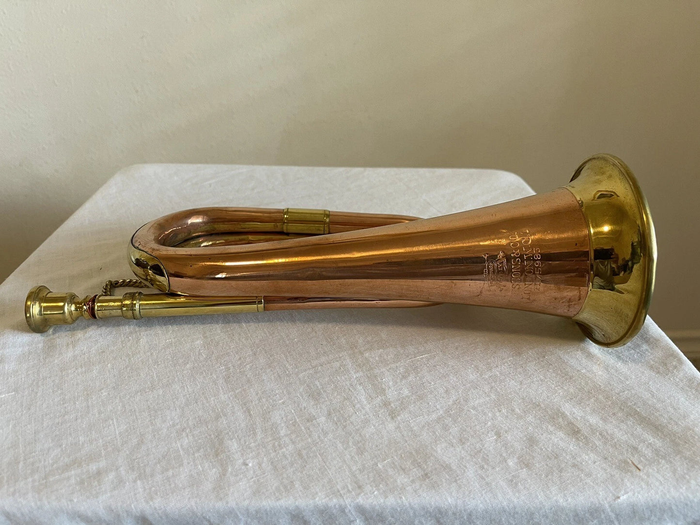 Military/ Scout/ Cavalry Brass/ Copper Bugle Vintage British Army Repro . - Image 8