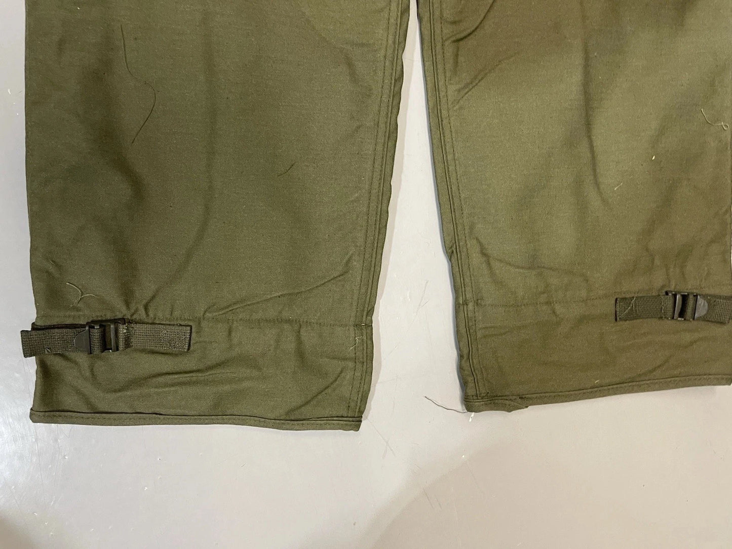 US Navy Nyco OD Cold Weather Permeable Deck Pants  Med. Reg.Alpha Ind .New. - Image 10