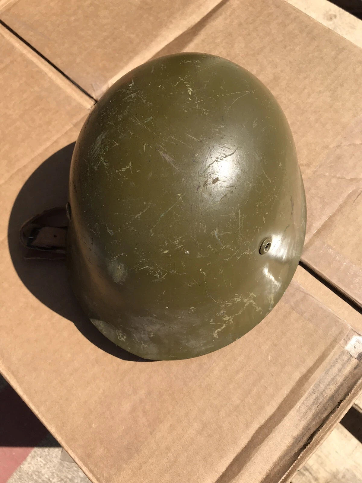 BULGARIAN ARMY MILITARY M72 COLD WAR STEEL HELMET VINTAGE COLLECTIBLE - Image 1