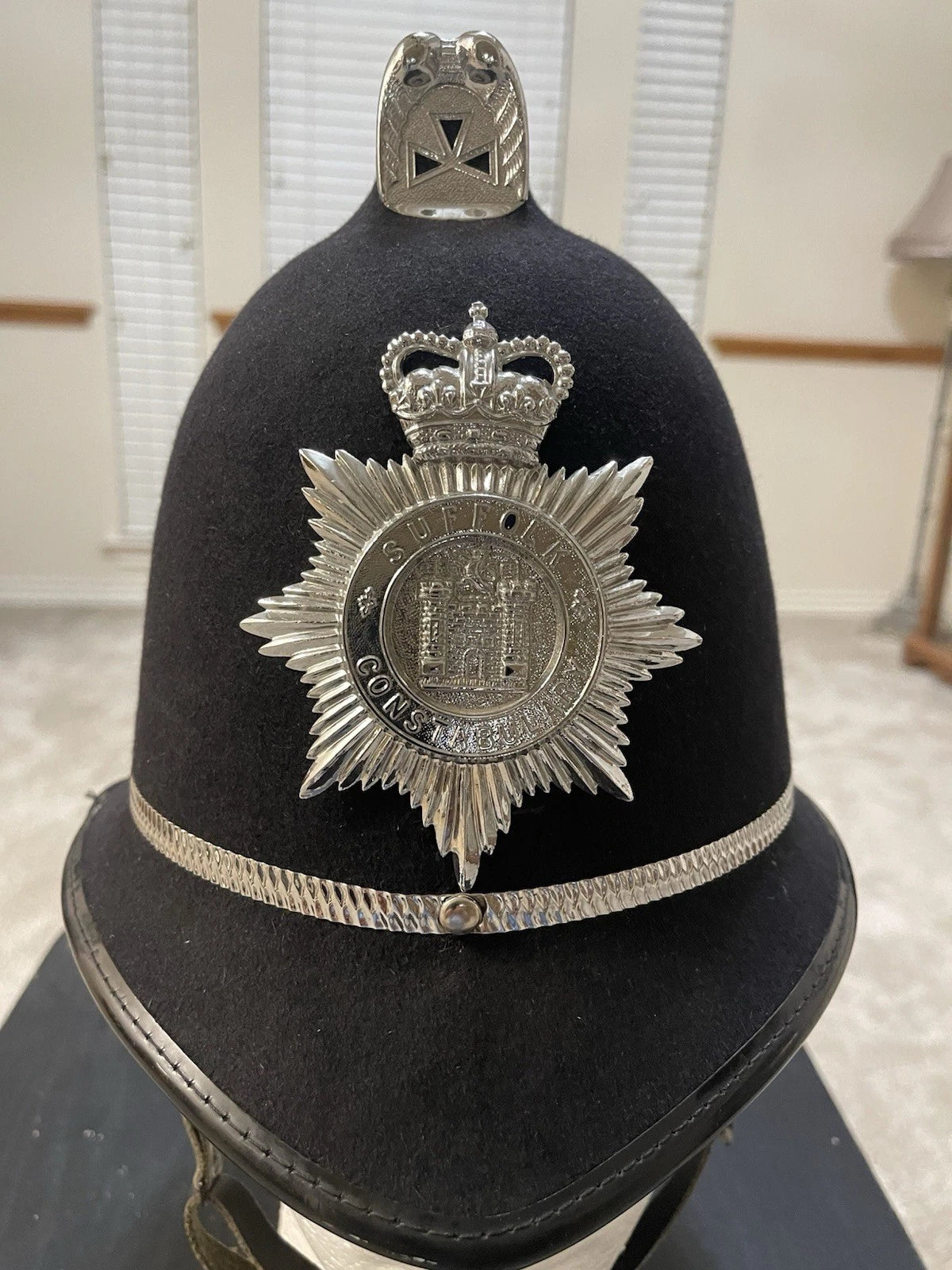 British Bobby  SUFFOLK  Helmet Size 58/59 CM. Medium, 71/4"/ 73/8" , Mint. - Image 1