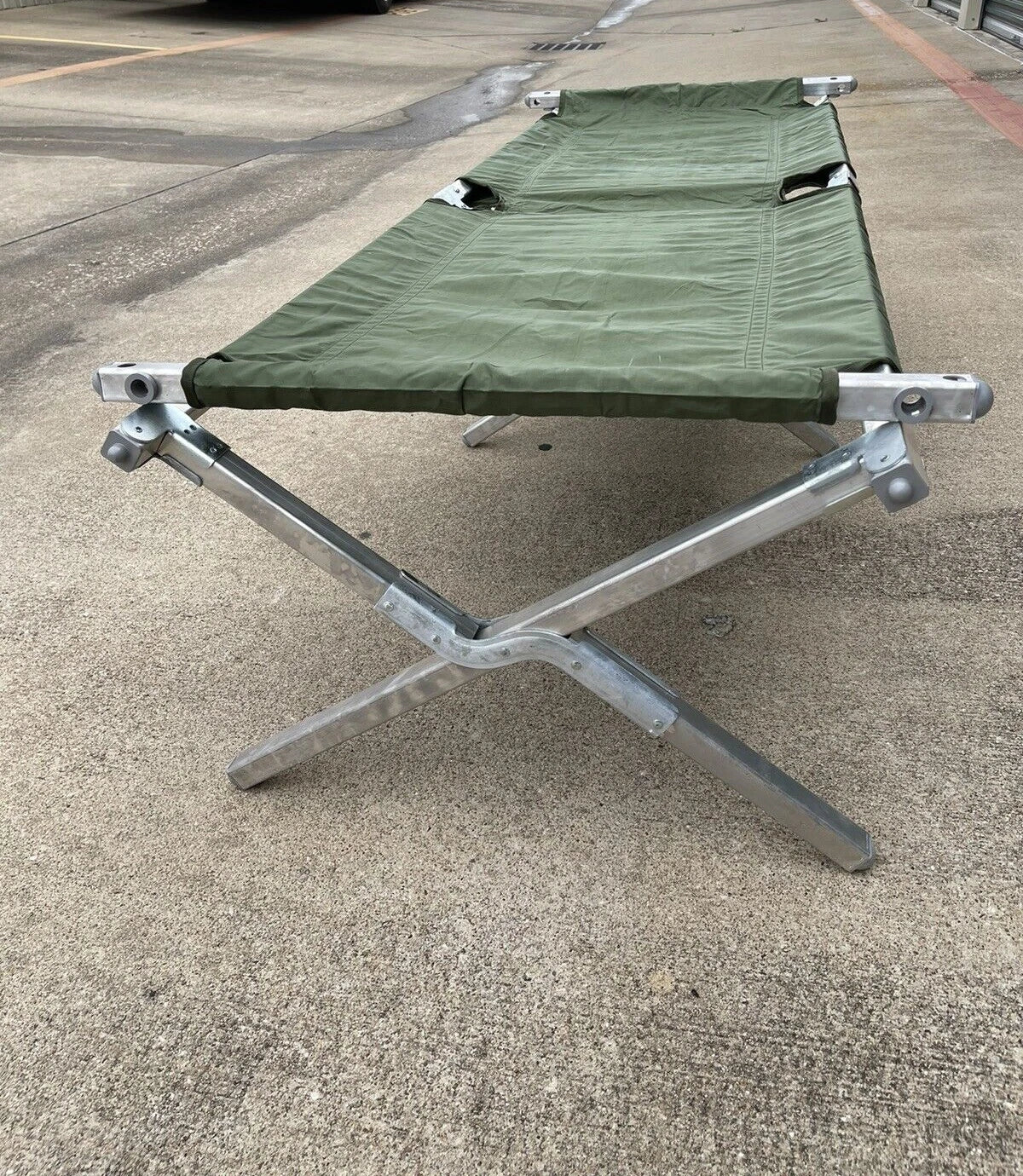 NEW USGI MILITARY CAMPING COT  SLEEPING BED OD W/Mosquito net &Poles. - Image 8