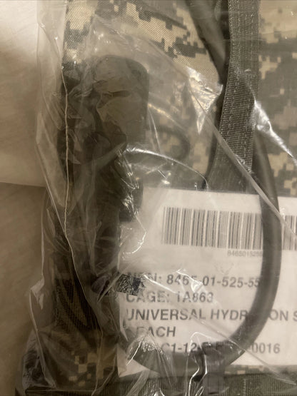 HYDRATION SYSTEM PACK BACKPACK US MILITARY ISSUED DIGITAL CAMO CAMPING HUNTING N - Image 4