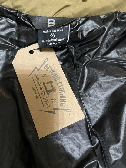 Beyond Coyote Brown PCU Level 7 Cold Weather Jacket Primaloft XL Long. - Image 4