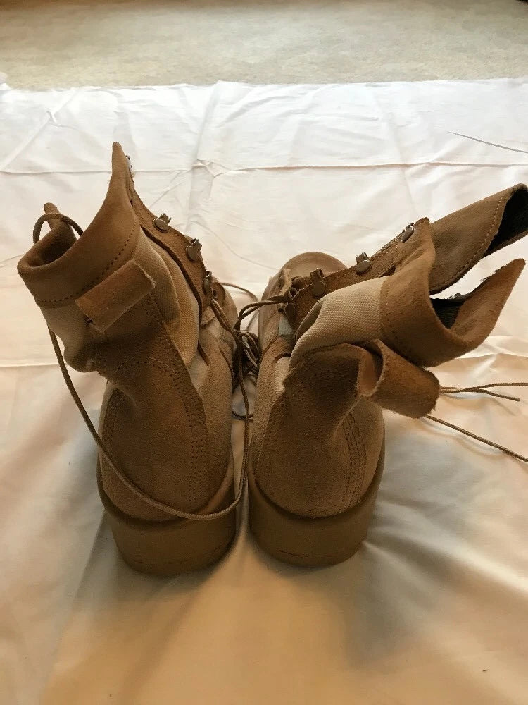 US Army Flight and Combat Vehical Crewman Authorized Desert Tan Boots By Wellco  - Image 7