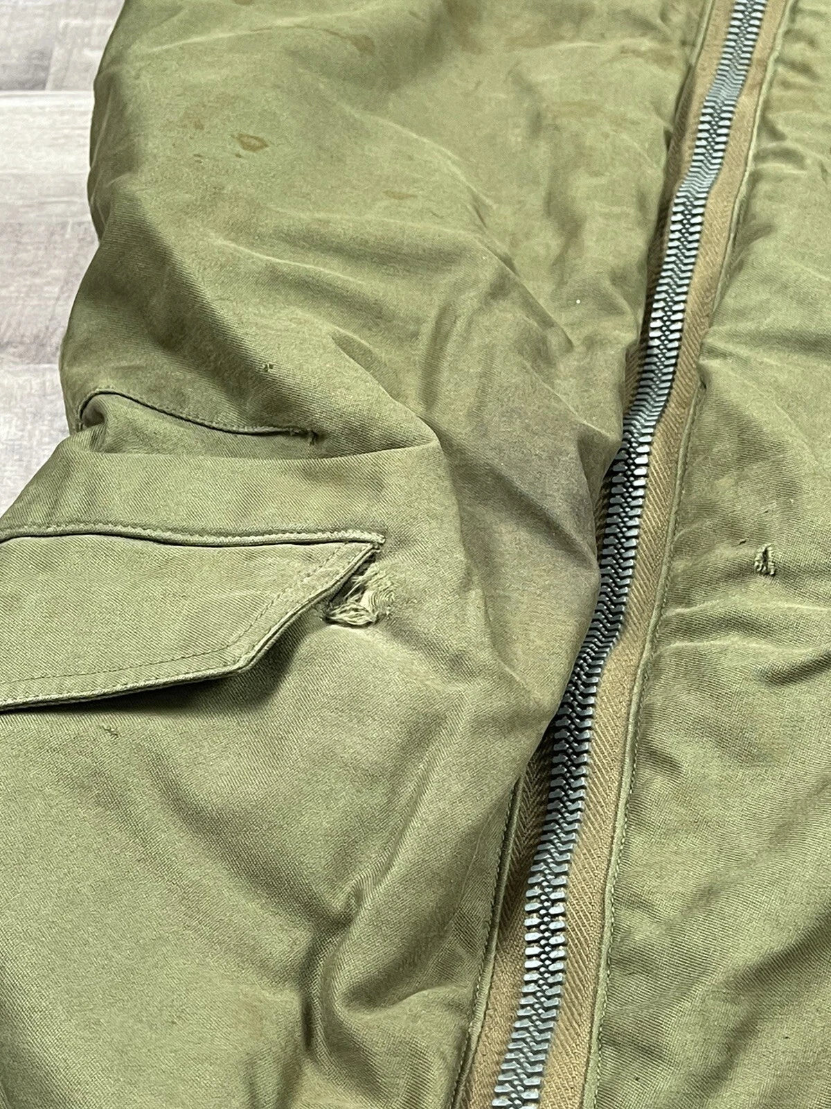 Genuine USAF WW II Flyers Intermediate Trousers Dated 1945 vintage Collectible. - Image 5