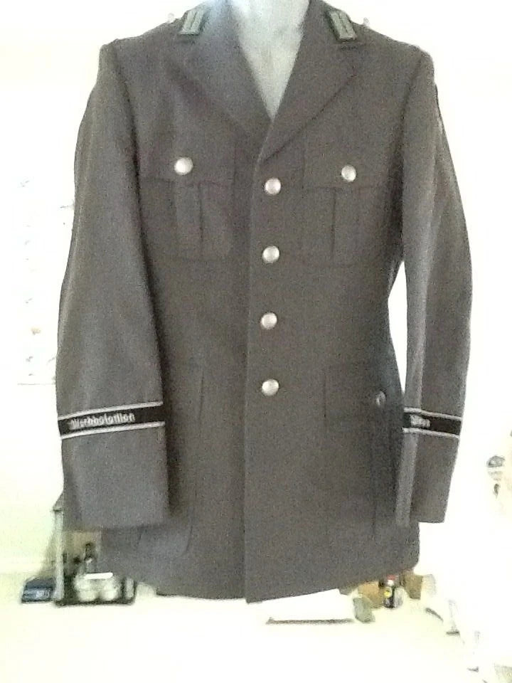 West German Day Tunic - Image 1