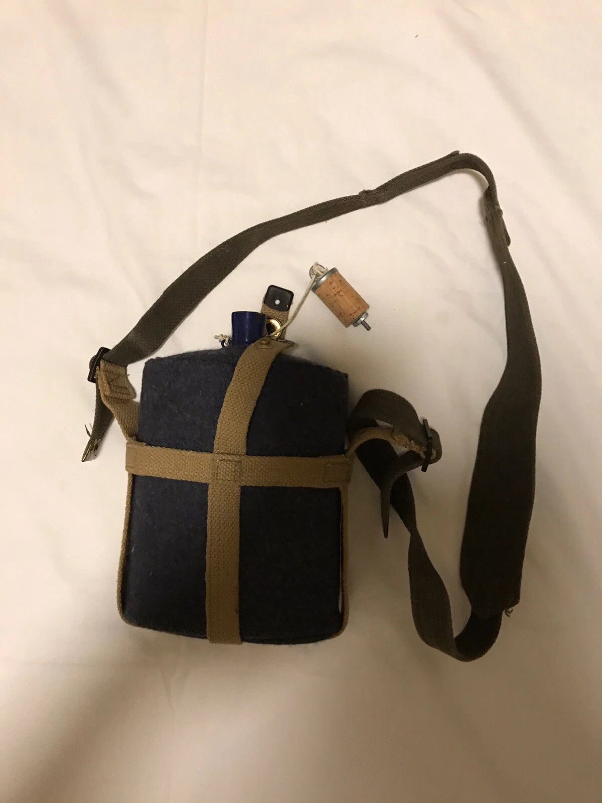 WW II Era Post War British Army Water Canteen Vintage Collectible Genuine item - Image 11