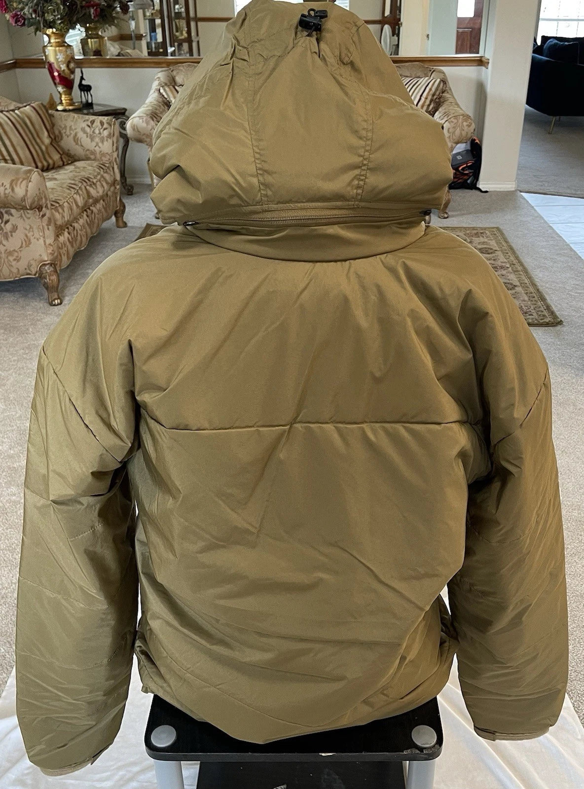 Beyond Coyote Brown PCU Level 7 Cold Weather Jacket Primaloft XL Long. - Image 10