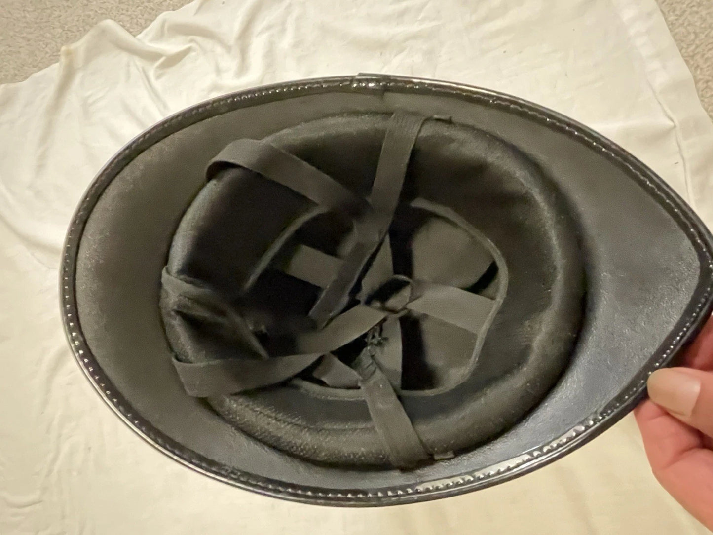British Bobby  SUSSEX  Helmet Size 60 CM. Large , Mint. - Image 9