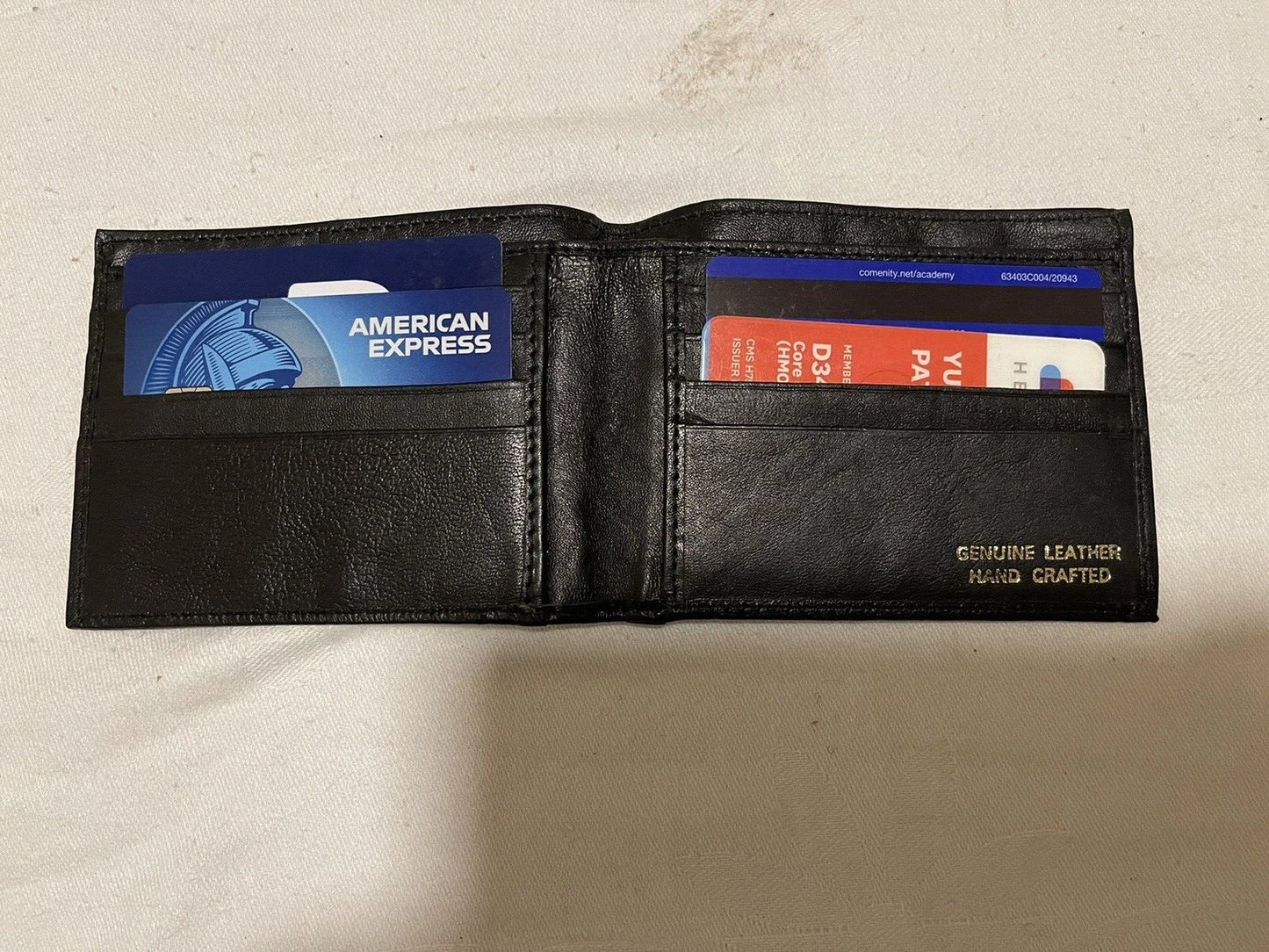 Mens Soft Lamb Genuine Leather Slim ID Credit Card Bifold Wallet - Image 1