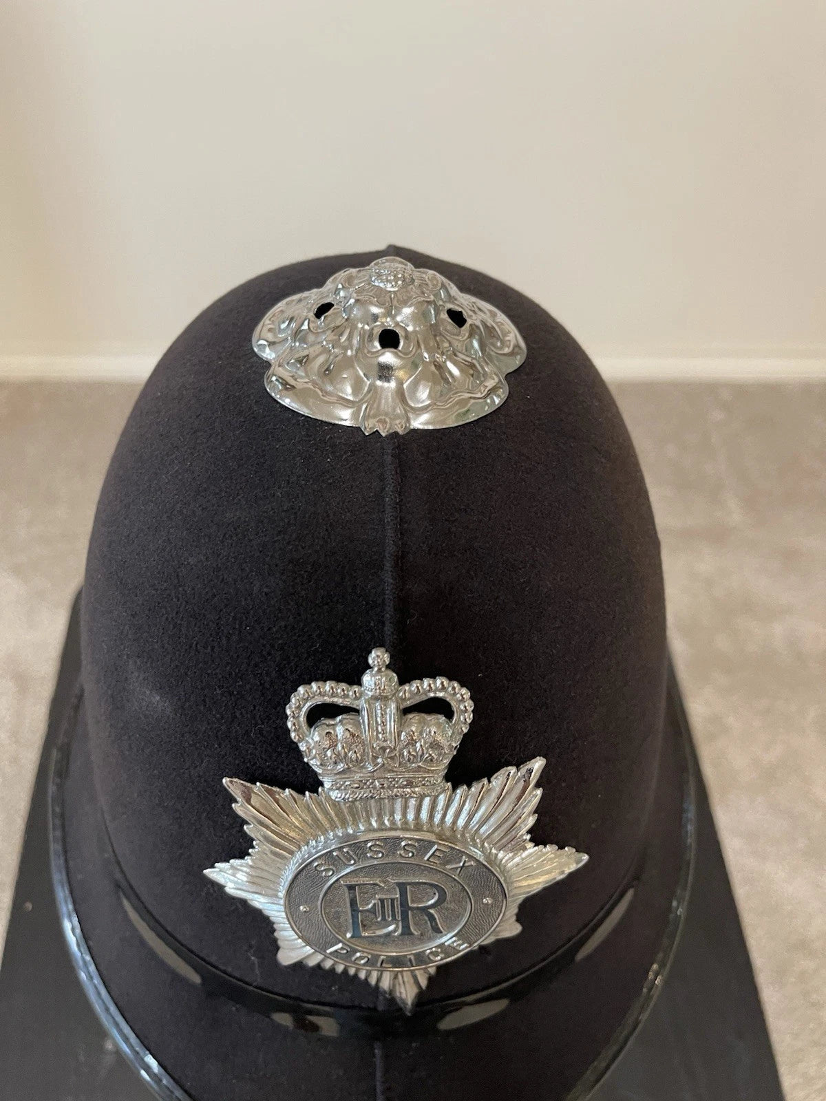 British Bobby  SUSSEX  Helmet Size 59 CM. Large , Mint. - Image 3