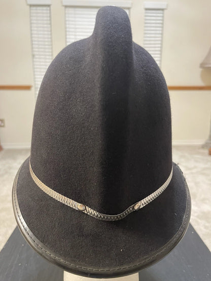 British Bobby  SUFFOLK  Helmet Size 58/59 CM. Medium, 71/4"/ 73/8" , Mint. - Image 5