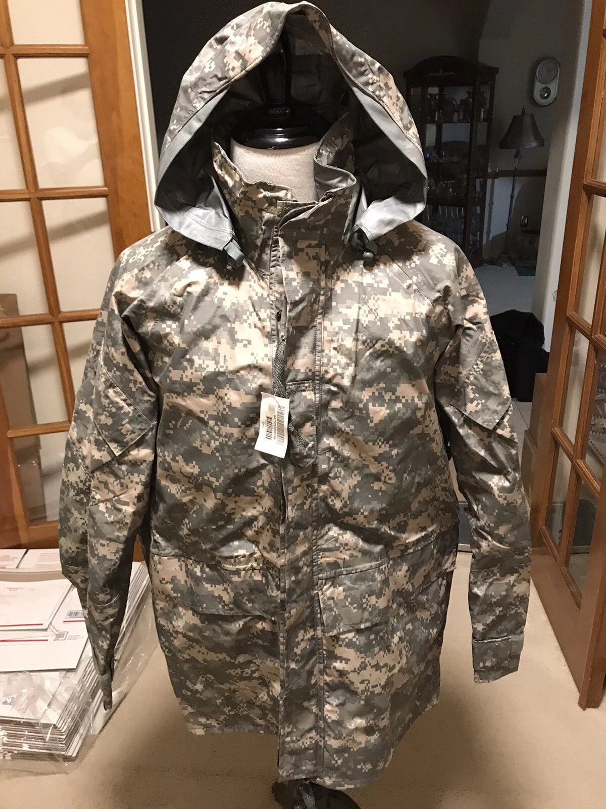 GENUINE US GI MILITARY ACU DIGITAL YNIVERSAL CAMO GORTEX PARKA JACKET ECWCS MR - Image 1