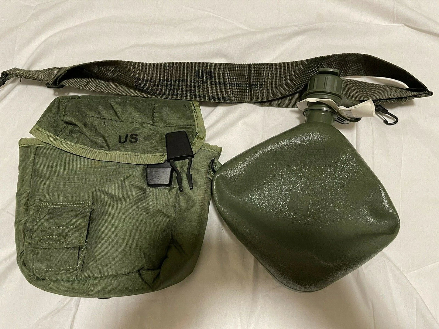 New-US GI O.D.Green 2 Qt Canteen with Carrier/Cover and Shoulder Strap,Un-Issued - Image 9