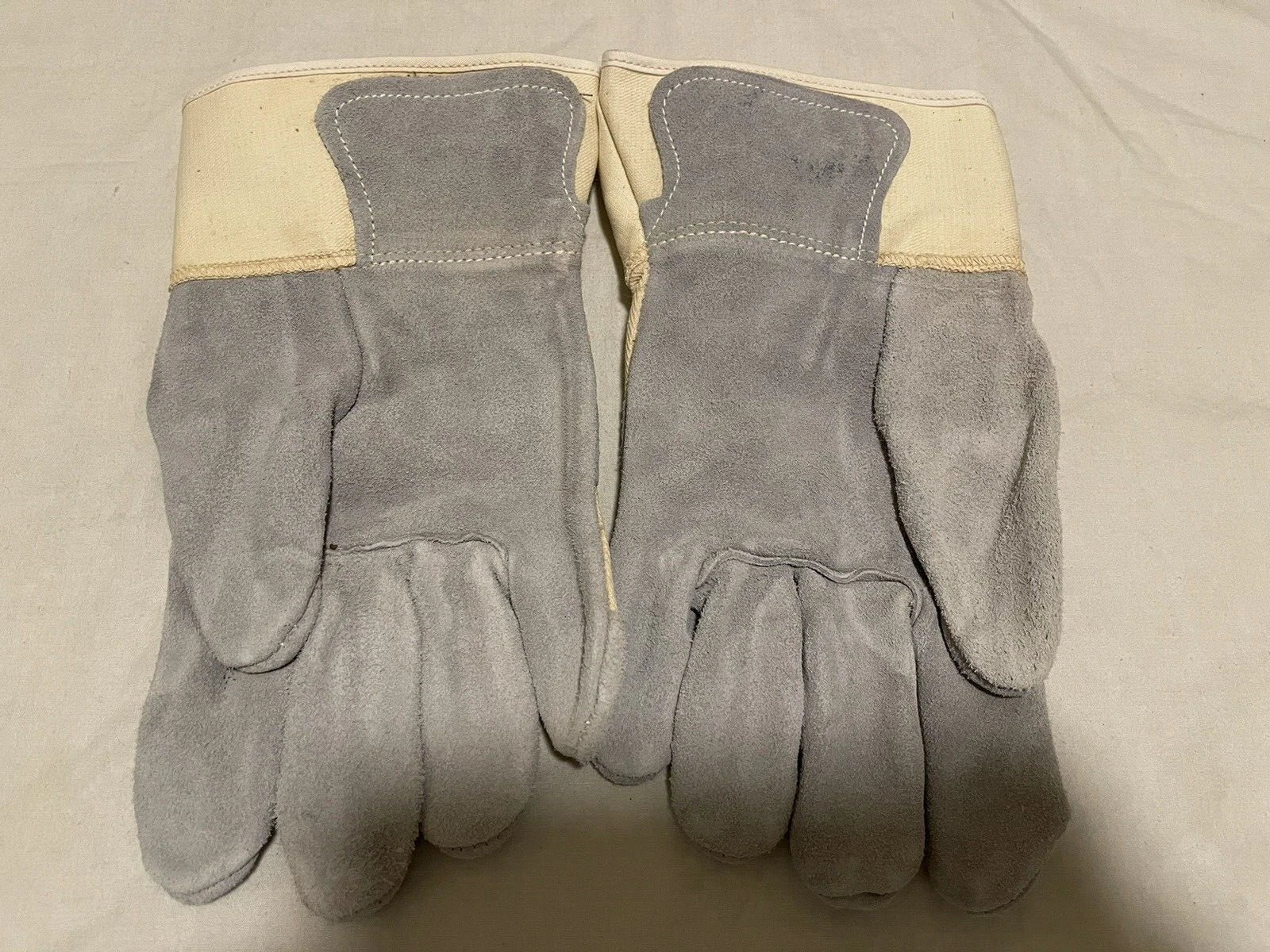 MILITARY ISSUE LEATHER WORK GLOVES U.S.A MADE NEW OLD STOCK Men's size 4.Large. - Image 7
