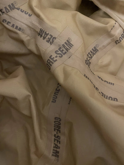Genuine US GI Military 3 color Desert camouflage ECW Gortex  Jacket - Image 11