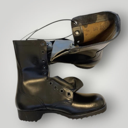 Genuine U.S. Military Vietnam Era All-Leather Combat Boots